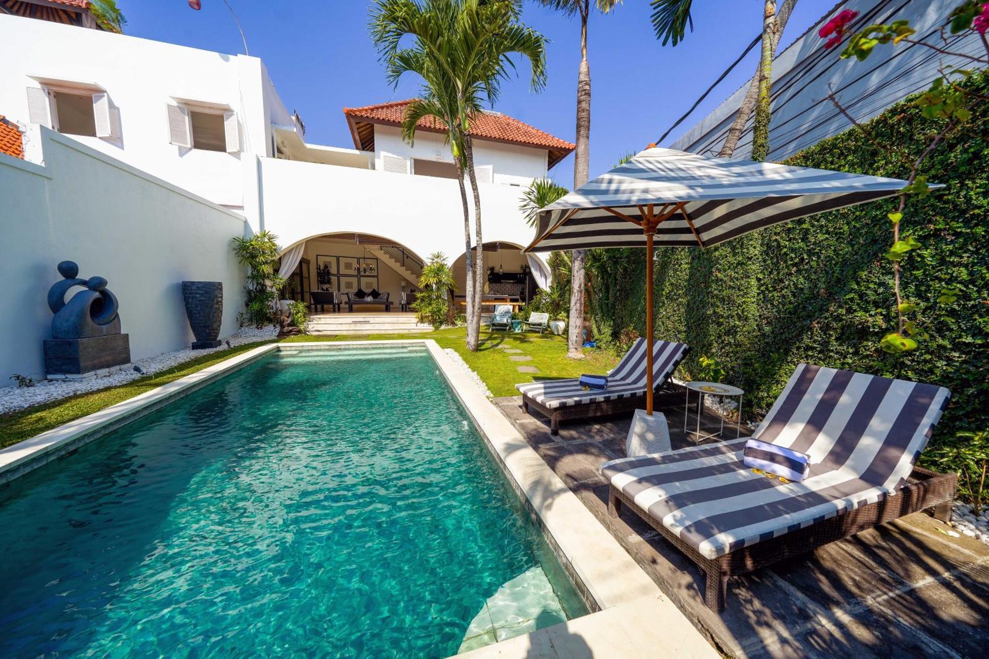 Rae - - Legian Luxury 3 Bedroom 3 Bathroom - Great Location Seminyak (Bali)